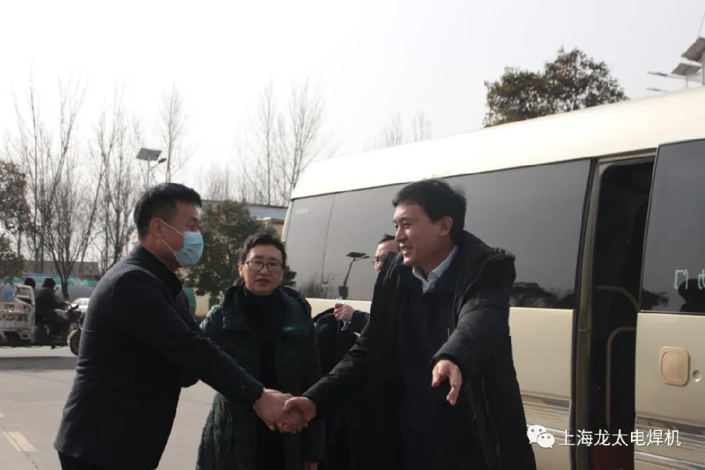 接待市委书记张永，市常委一行，莅临海洋之神调研